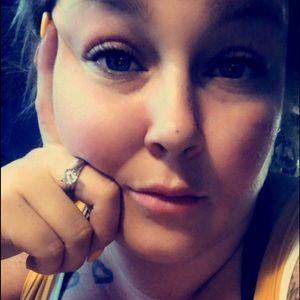 Meet your Posher, Sierra